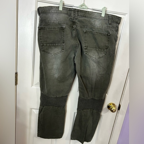 Smoke Rise Men’s 42x32 (42x30) Slim Straight Leg Distressed Green Denim Jeans - Picture 3 of 7